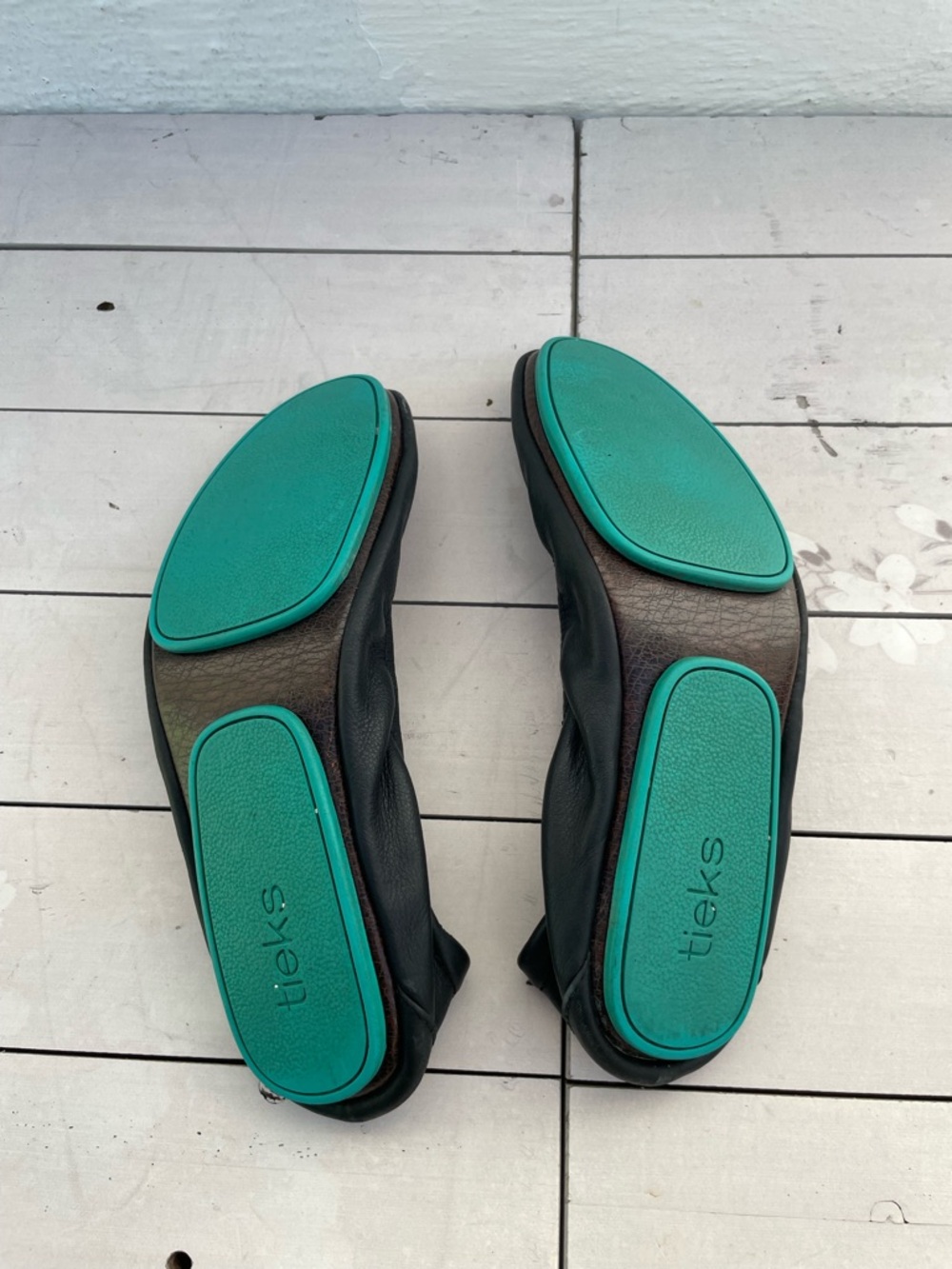 Tieks Black Leather Ballet Flats with Teal Tab - Picture 7 of 8